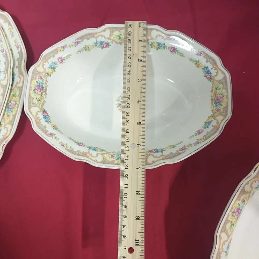 Mount Clemens Mildred Pattern Serving Plates And Bowls Set Of 5 Small To Large.